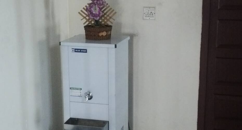 WTH Western Tourist Home, Kochi 5